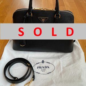 PRADA Saffiano Lux Promenade Medium - Black